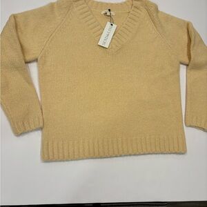NWT “Send the Link” Yellow Soft V-Neck Sweater - Women’s Small